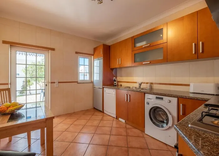 Porto De Mos 86 By Destination Algarve Lagos