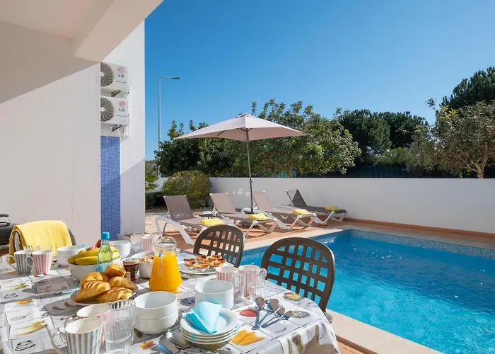 Villa Porto De Mos 86 By Destination Algarve