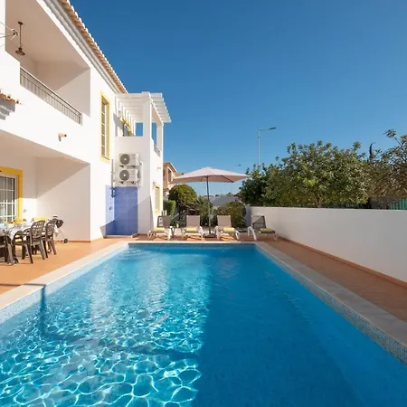 Вилла Porto De Mos 86 By Destination Algarve Лагуш