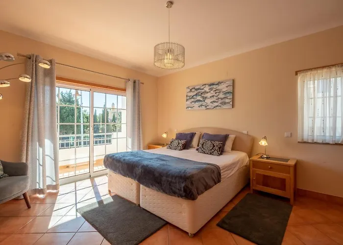 Porto De Mos 86 By Destination Algarve